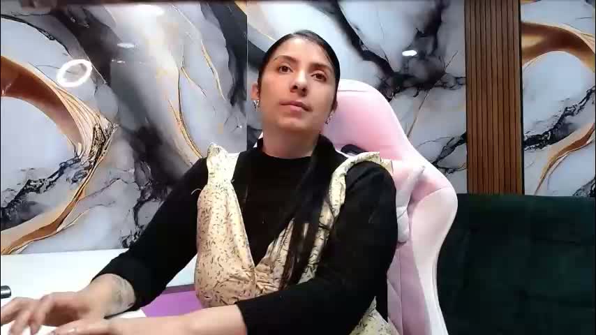 hellen_mark Adult Chat June 11, 2026