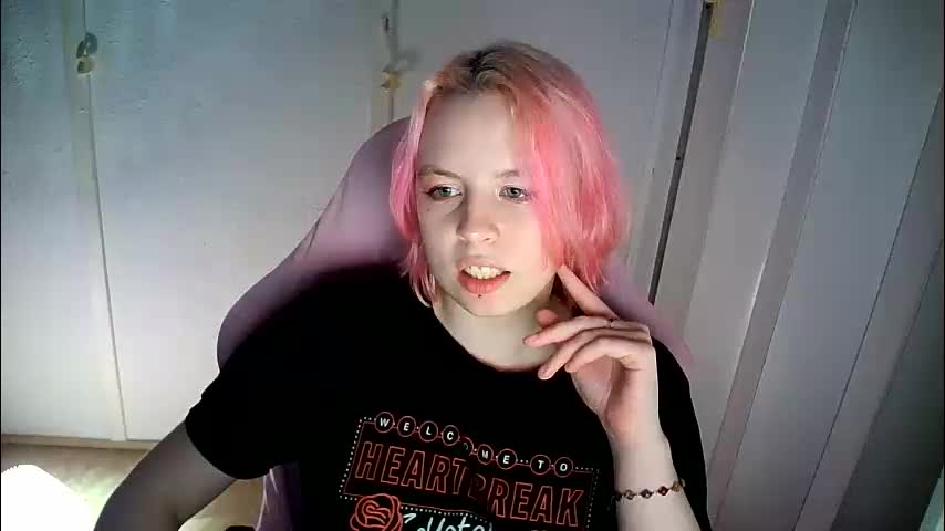 cherrybaby_0 Adult Chat June 12, 2026