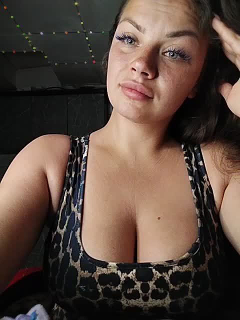 Sweet-Candy88 Adult Chat June 11, 2026
