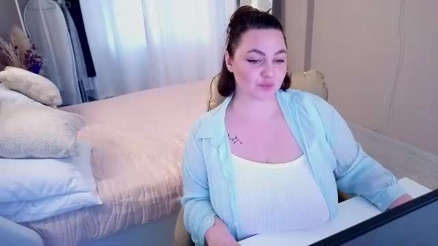 essensual_ Adult Chat June 12, 2026