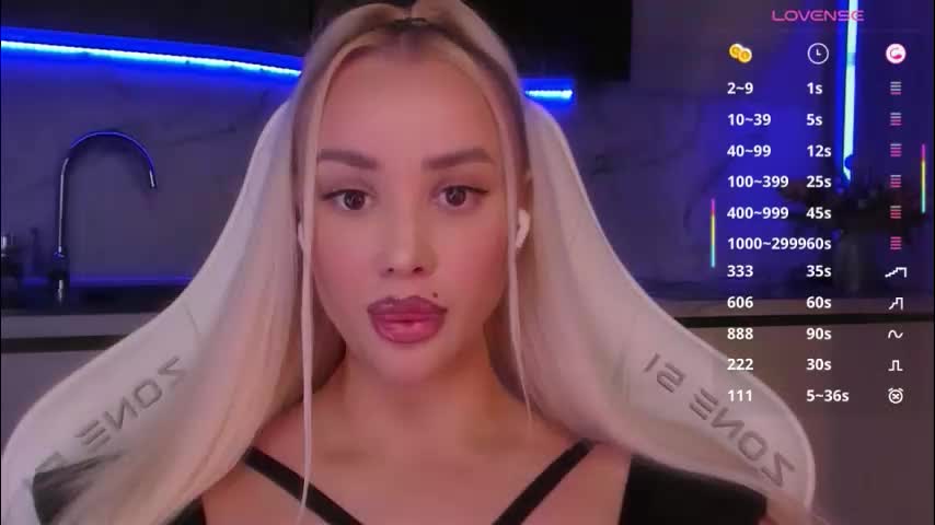 blond_diamond Adult Chat June 12, 2026