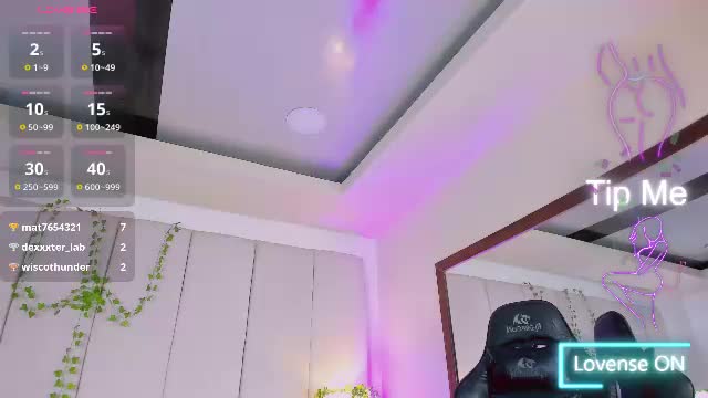 mia_rousse25 Adult Chat June 12, 2026