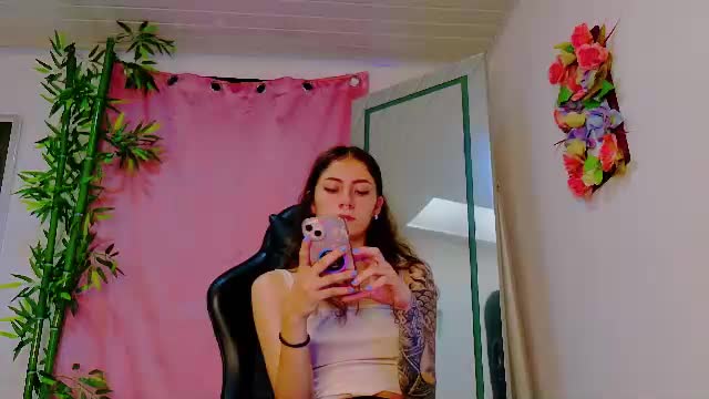 scarletjonesx Adult Chat June 12, 2026