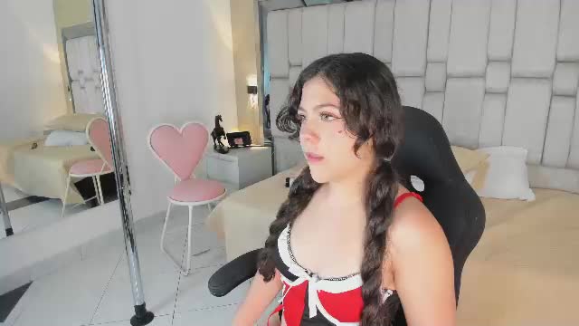 lilithbloom7 Adult Chat June 12, 2026