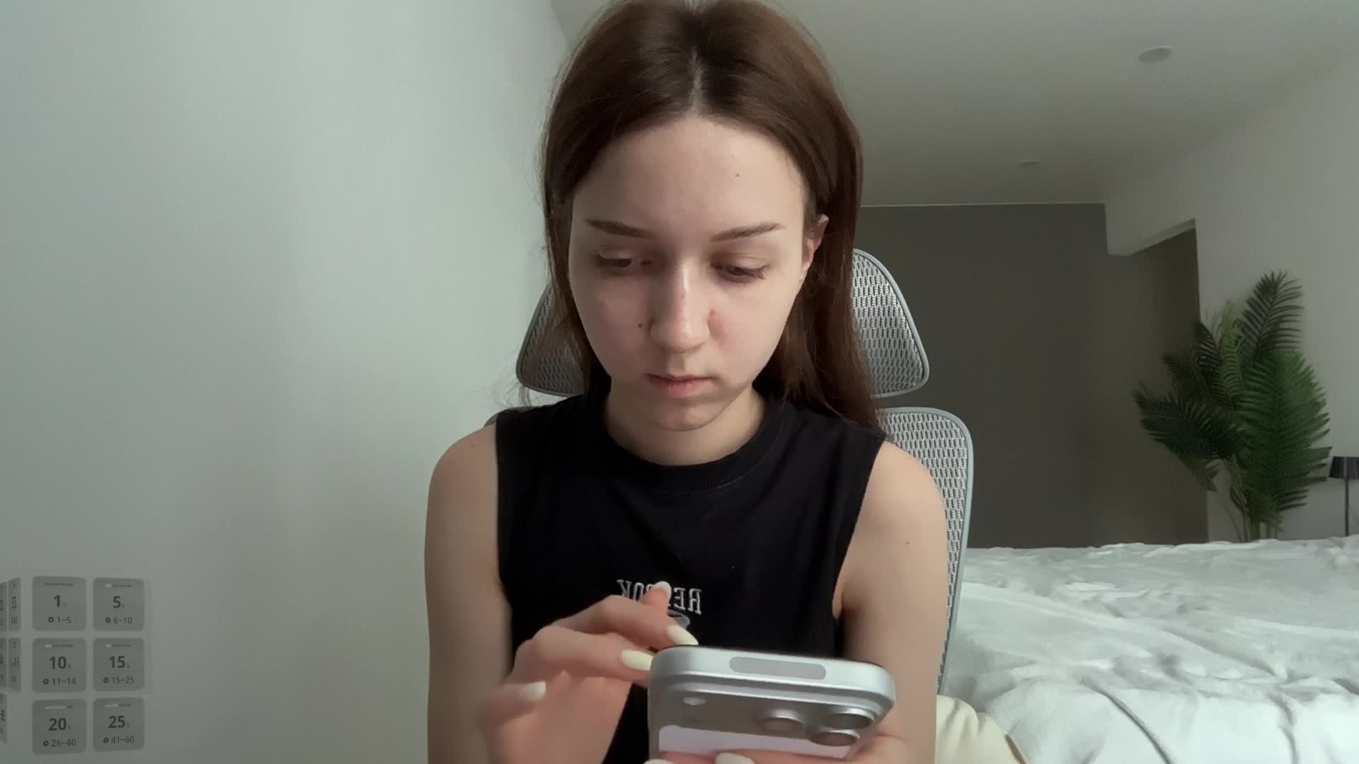 monnymoonn Adult Chat June 12, 2026
