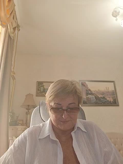 KarinkaSweet Adult Chat June 12, 2026