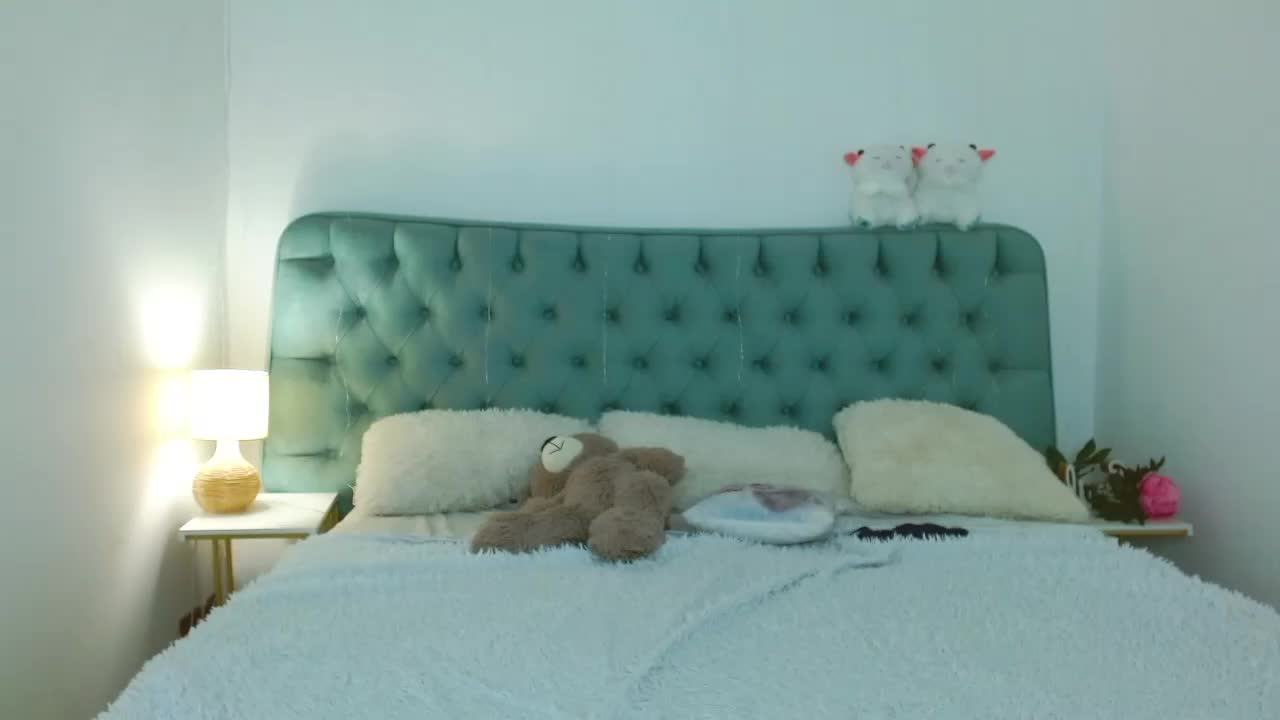 Melissa-me0w Adult Chat June 12, 2026