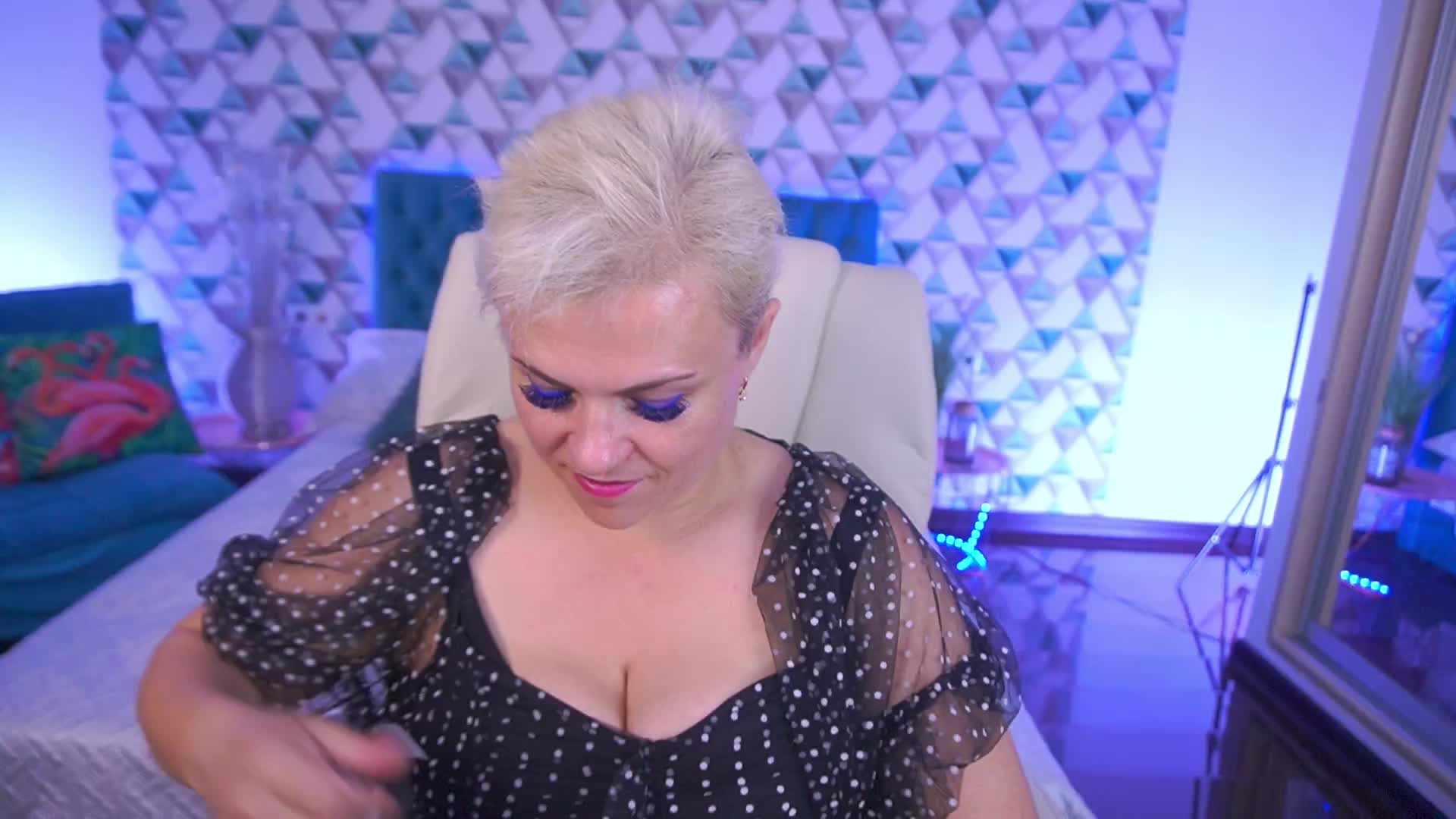 CrystalVibe Adult Chat June 12, 2026