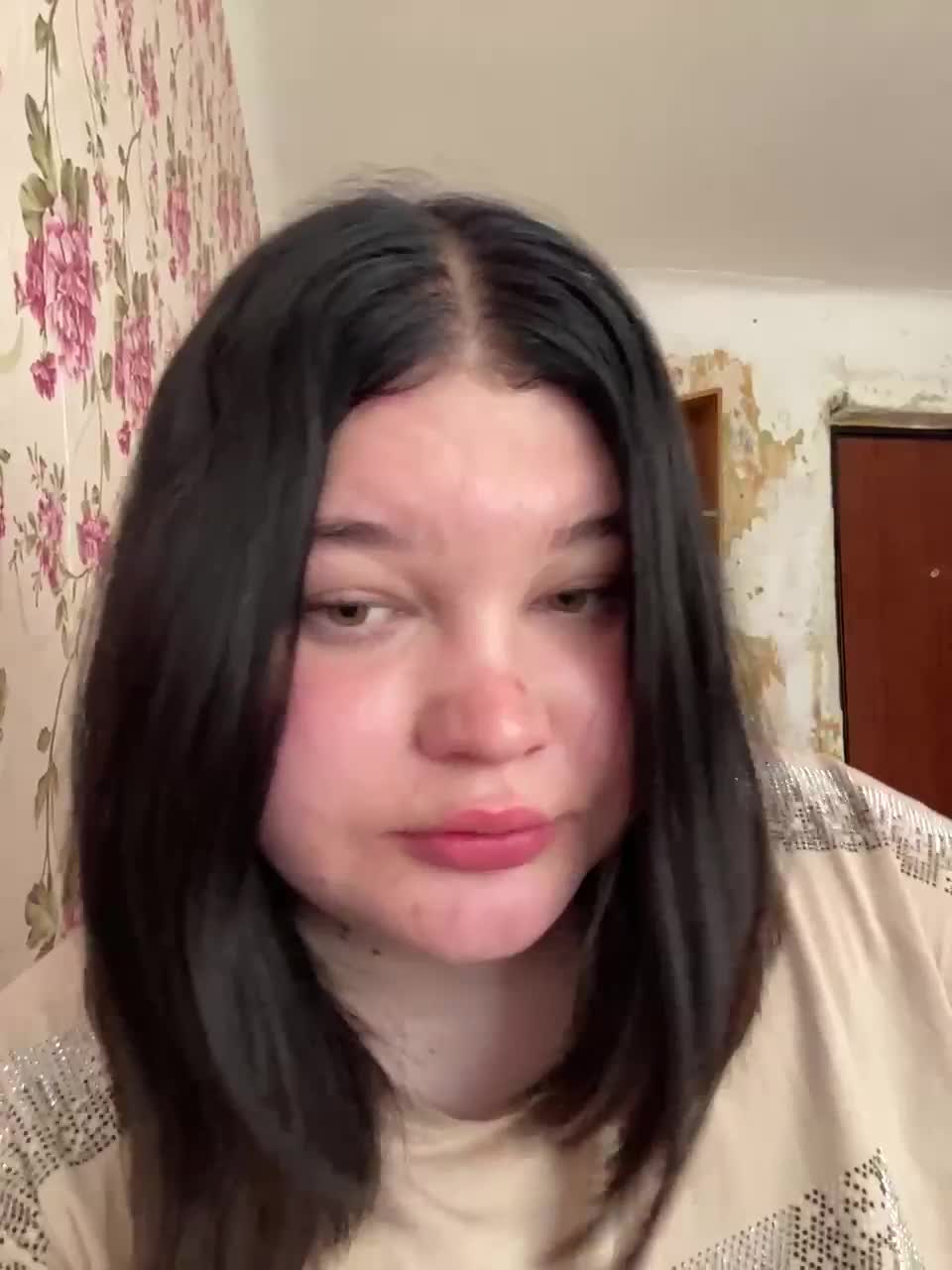 Annyshka-1 Adult Chat June 12, 2026