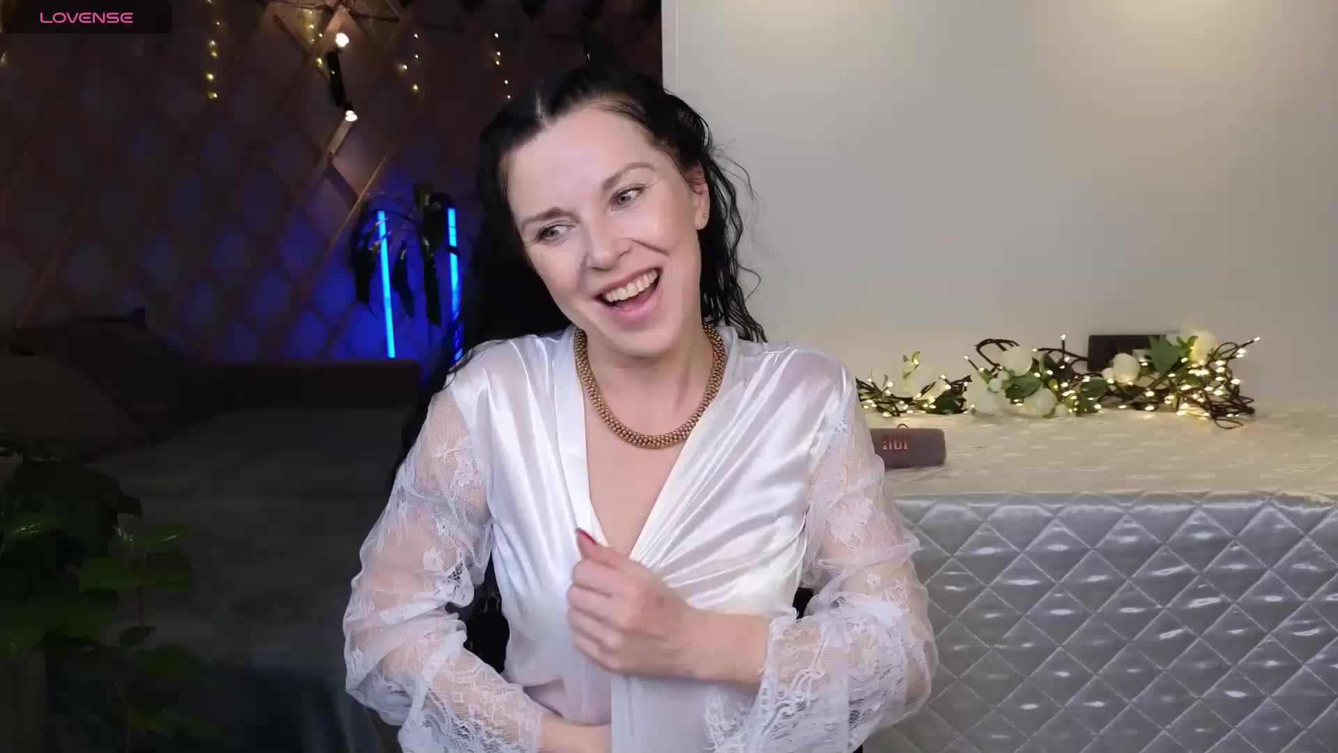LinaaJoy Adult Chat June 13, 2026