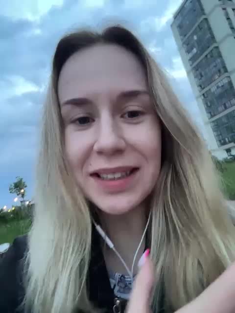 ari_ Adult Chat June 13, 2026