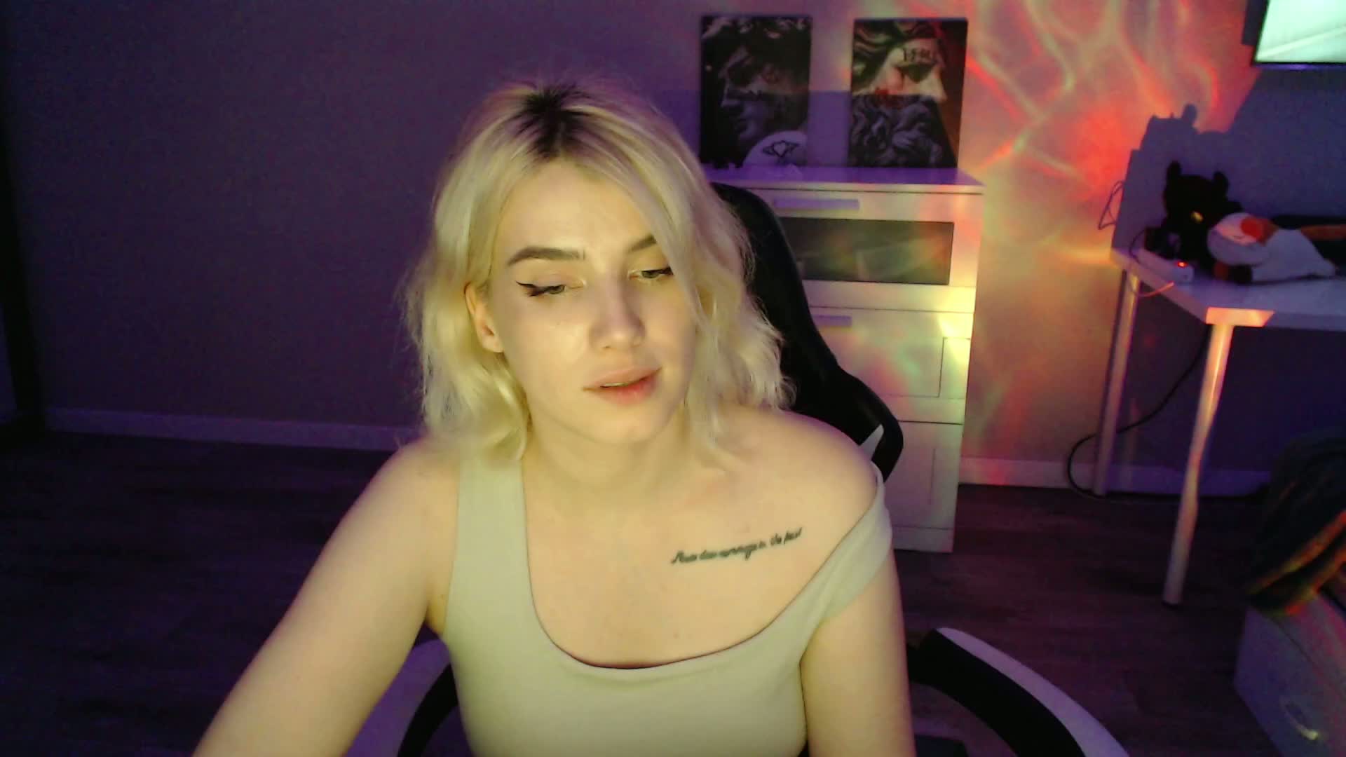 KissMeSlow- Adult Chat June 14, 2026
