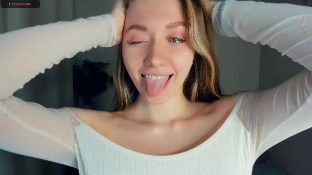 laviniahoutz Adult Chat June 14, 2026