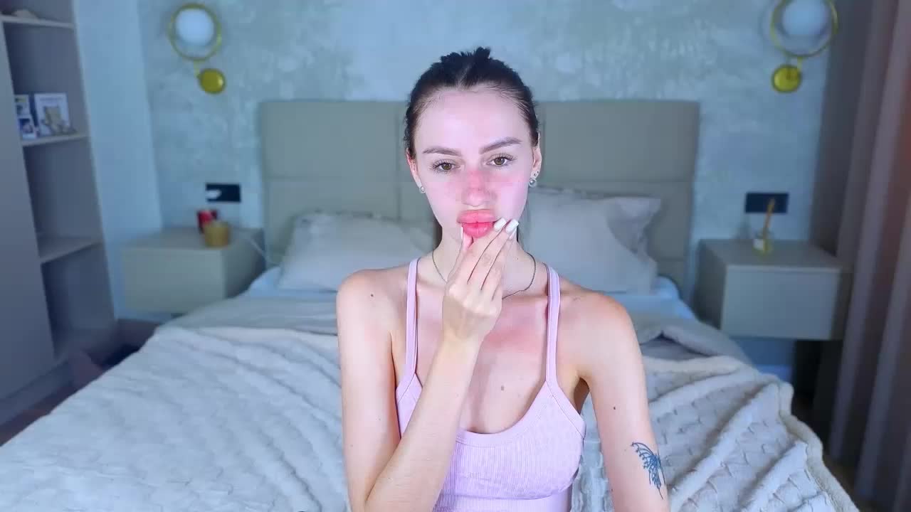 SnowWhiteee Adult Chat June 13, 2026