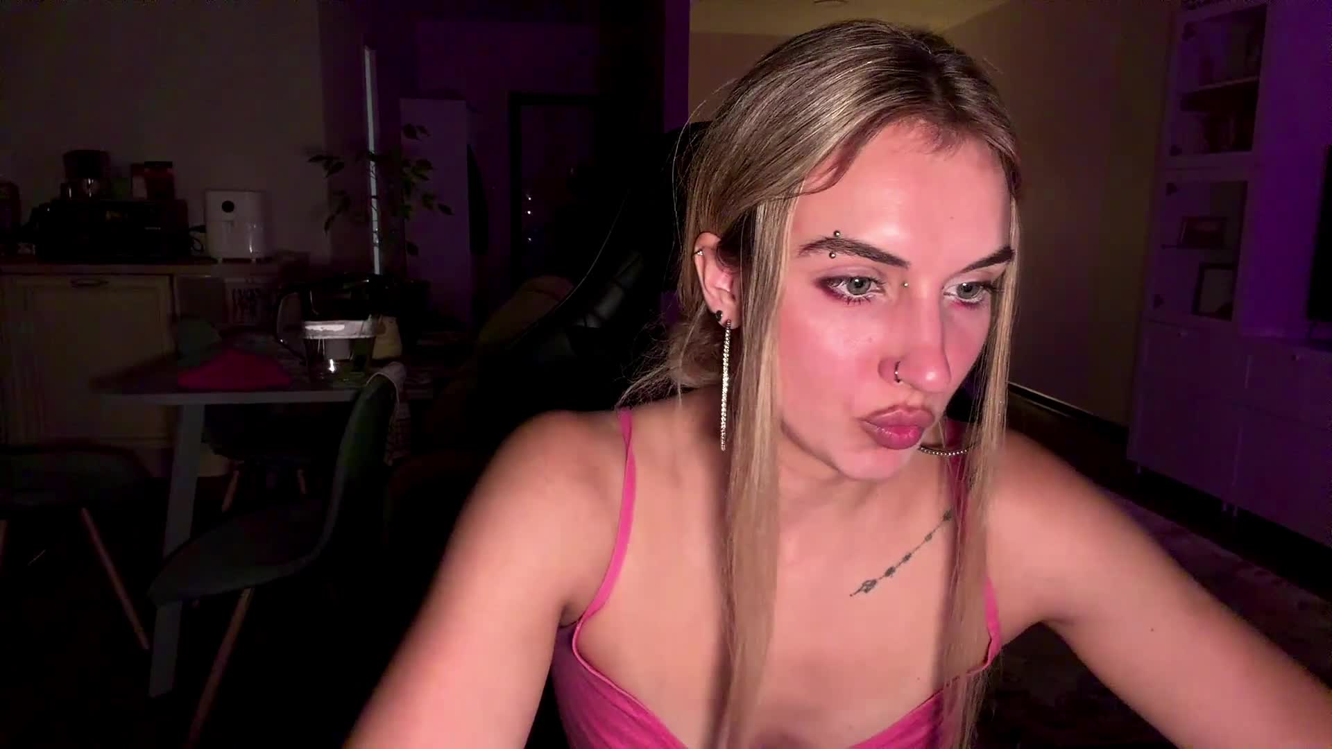 MissyKissy Adult Chat June 14, 2026