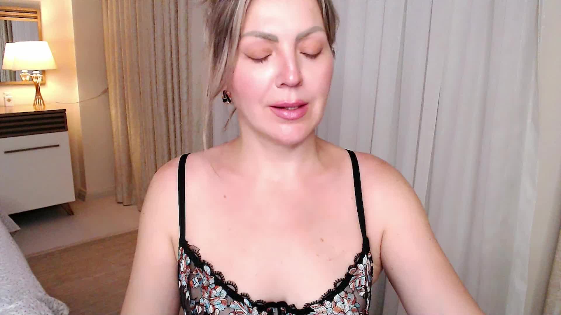 Sweetbeatrice Adult Chat June 14, 2026