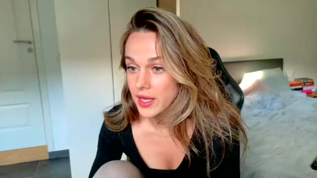 mmminnie Adult Chat June 14, 2026