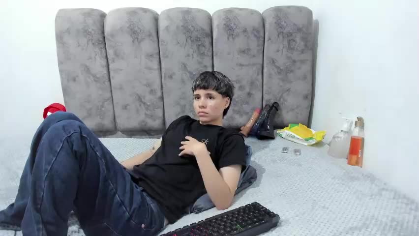 bruno_cruz Adult Chat June 14, 2026