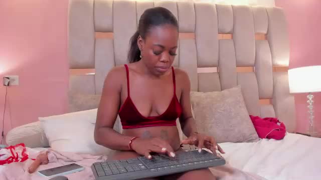 lizmonroee Adult Chat June 14, 2026