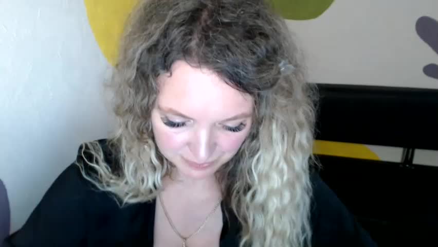 luxdonna Adult Chat June 14, 2026