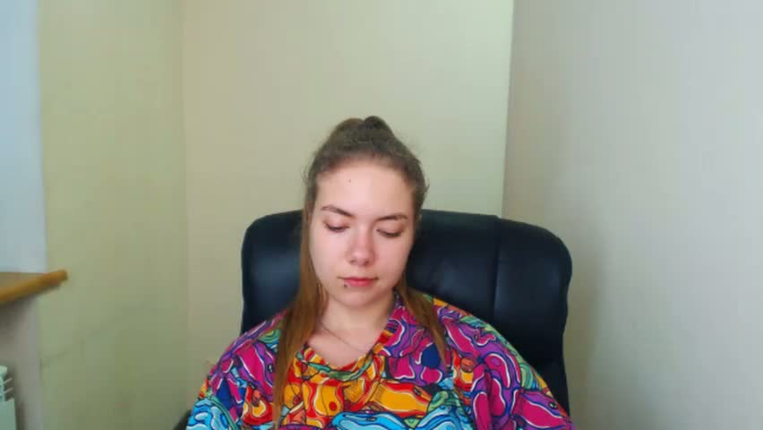 zoey_deuttch Adult Chat June 14, 2026