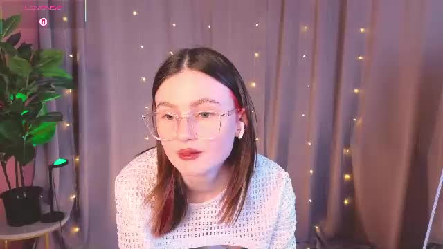 jennyfer_me Adult Chat June 14, 2026