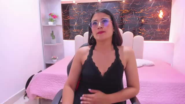 sophie_pink78 Adult Chat June 14, 2026