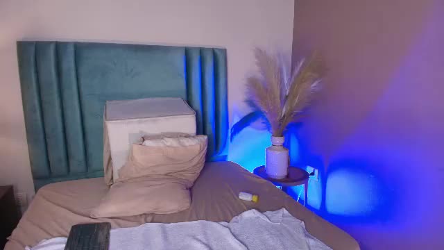 parisgrayy Adult Chat June 14, 2026