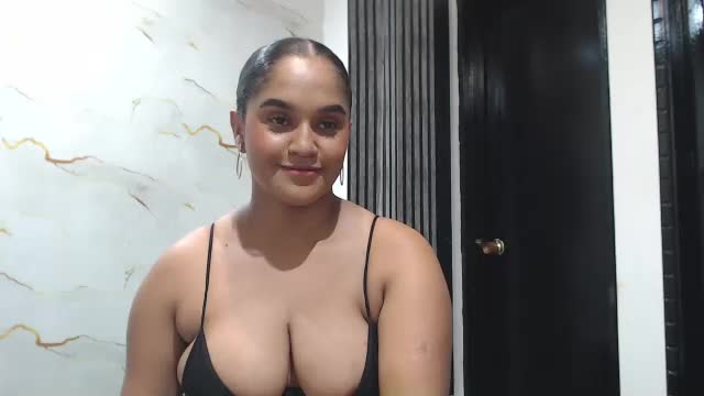 liaa_cams Adult Chat June 14, 2026