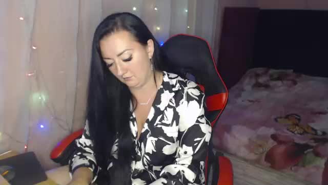 call_me_shaya Adult Chat June 14, 2026
