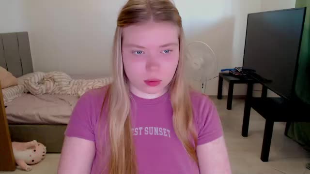 kitten_jenny01 Adult Chat June 14, 2026