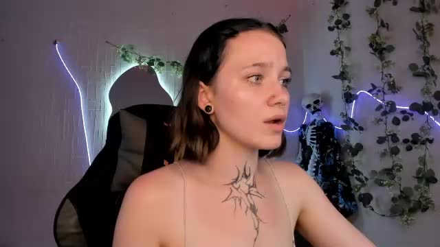 elastikiss Adult Chat June 14, 2026