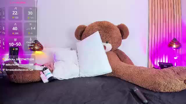emilynavarro1 Adult Chat June 14, 2026