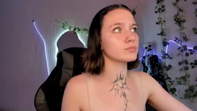 elastikiss Adult Chat June 14, 2026