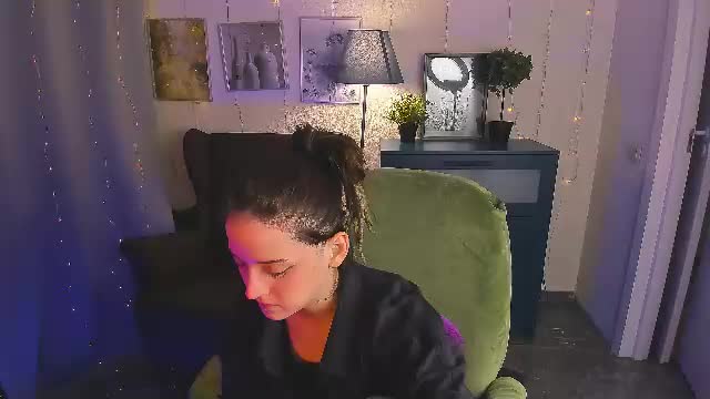 sarahshelby Adult Chat June 14, 2026