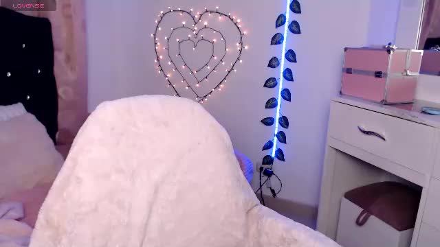 sweet_hannaah Adult Chat June 14, 2026