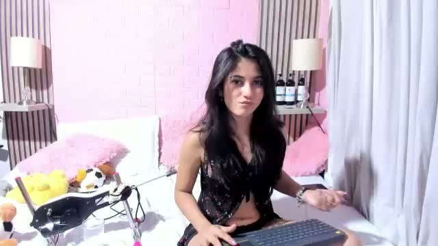 salome_pettite Adult Chat June 14, 2026
