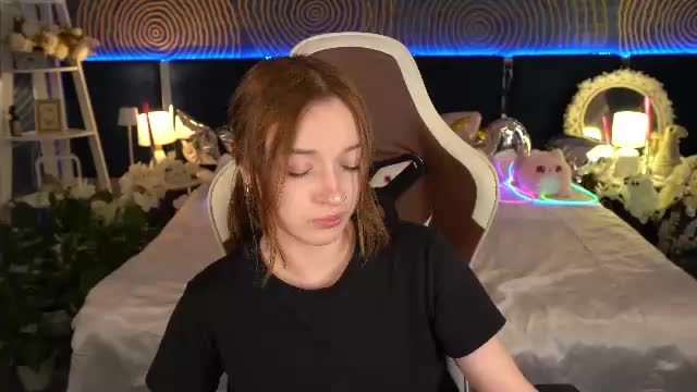 foxymayy Adult Chat June 15, 2026