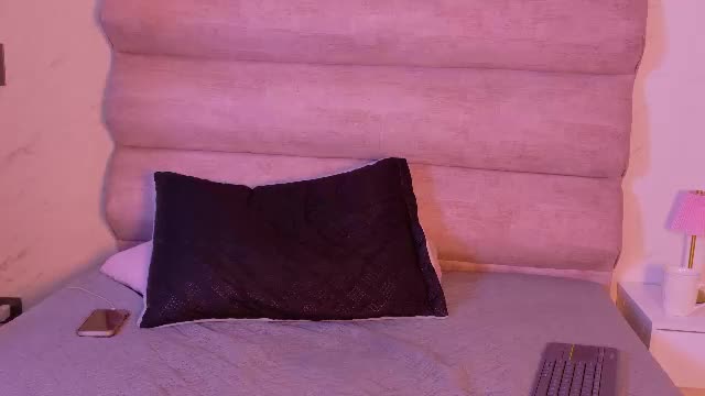 diamond_pierce Adult Chat June 14, 2026