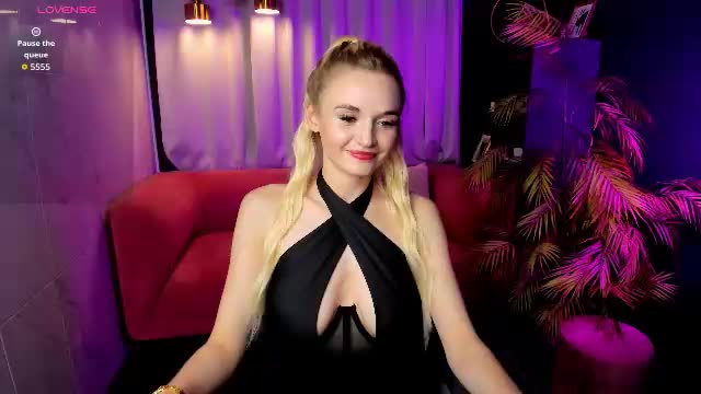 _mila_lux_ Adult Chat June 15, 2026