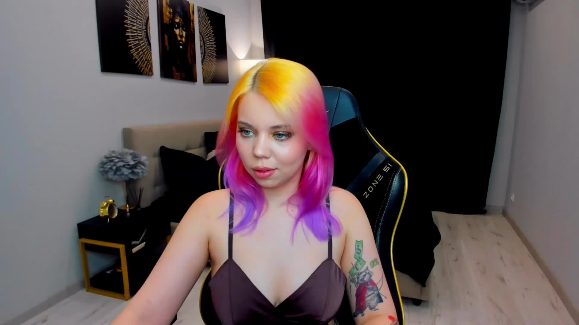 FunnyVibe Adult Chat June 15, 2026