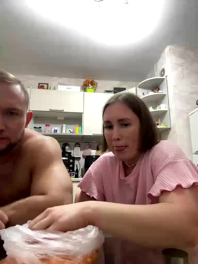 RUS577643 Adult Chat June 14, 2026