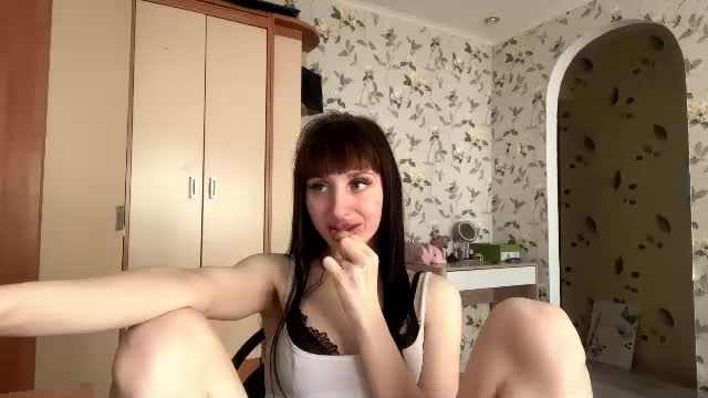 nathaliejerden Adult Chat June 14, 2026
