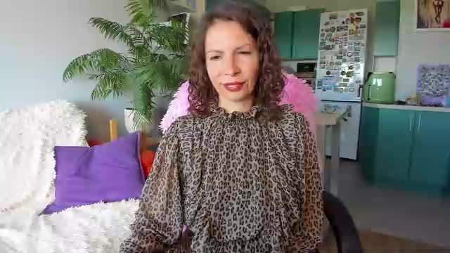 christina_hot Adult Chat June 14, 2026
