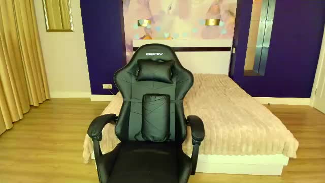 miss_kiten Adult Chat June 15, 2026
