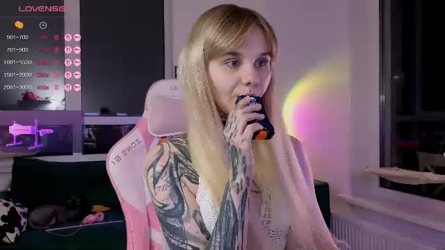britney_lynch Adult Chat June 15, 2026