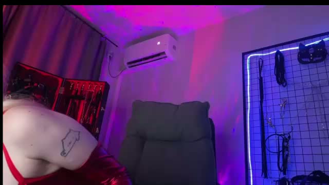liya_ray Adult Chat June 15, 2026