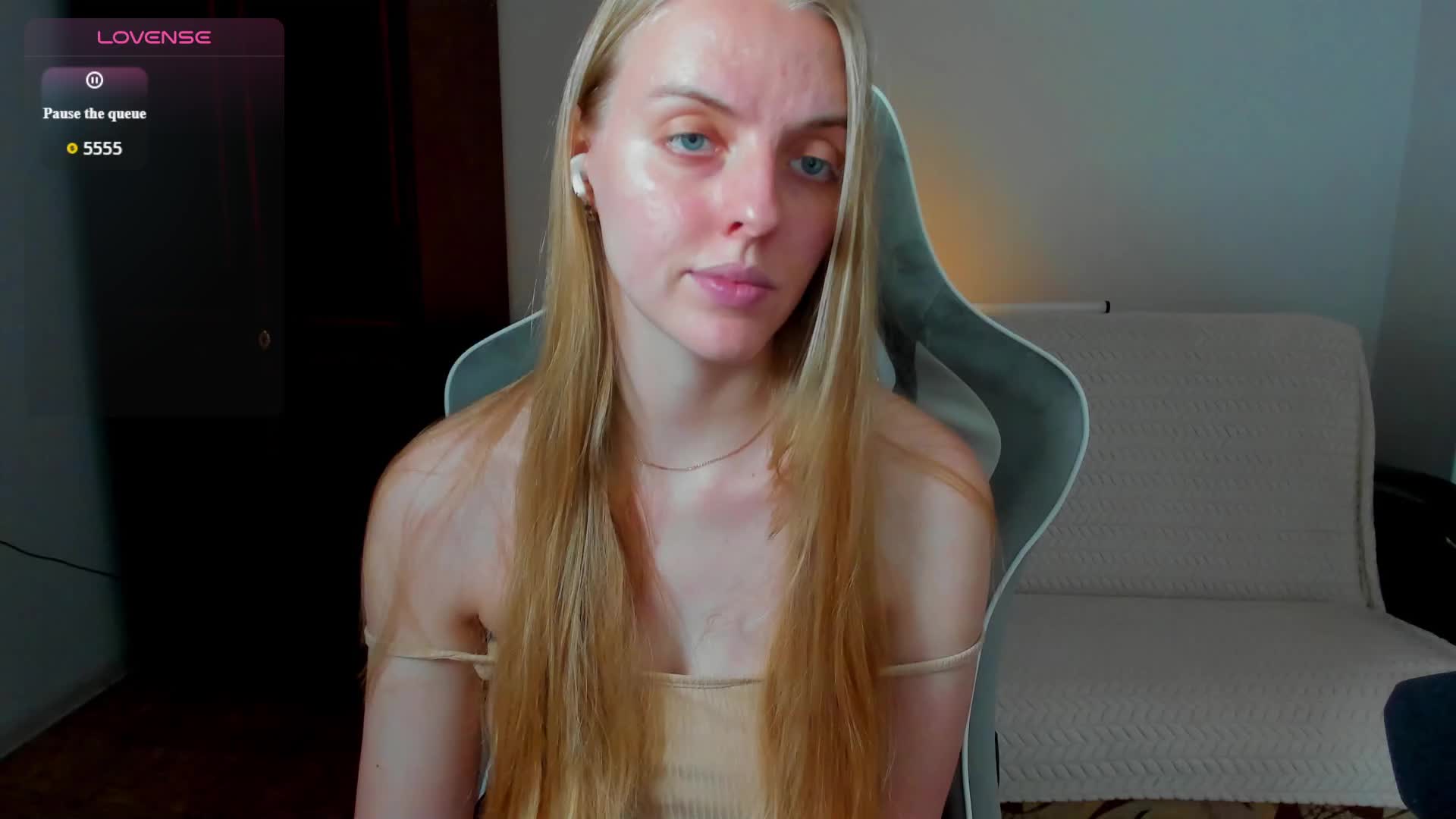 Jam-cream Adult Chat June 15, 2026