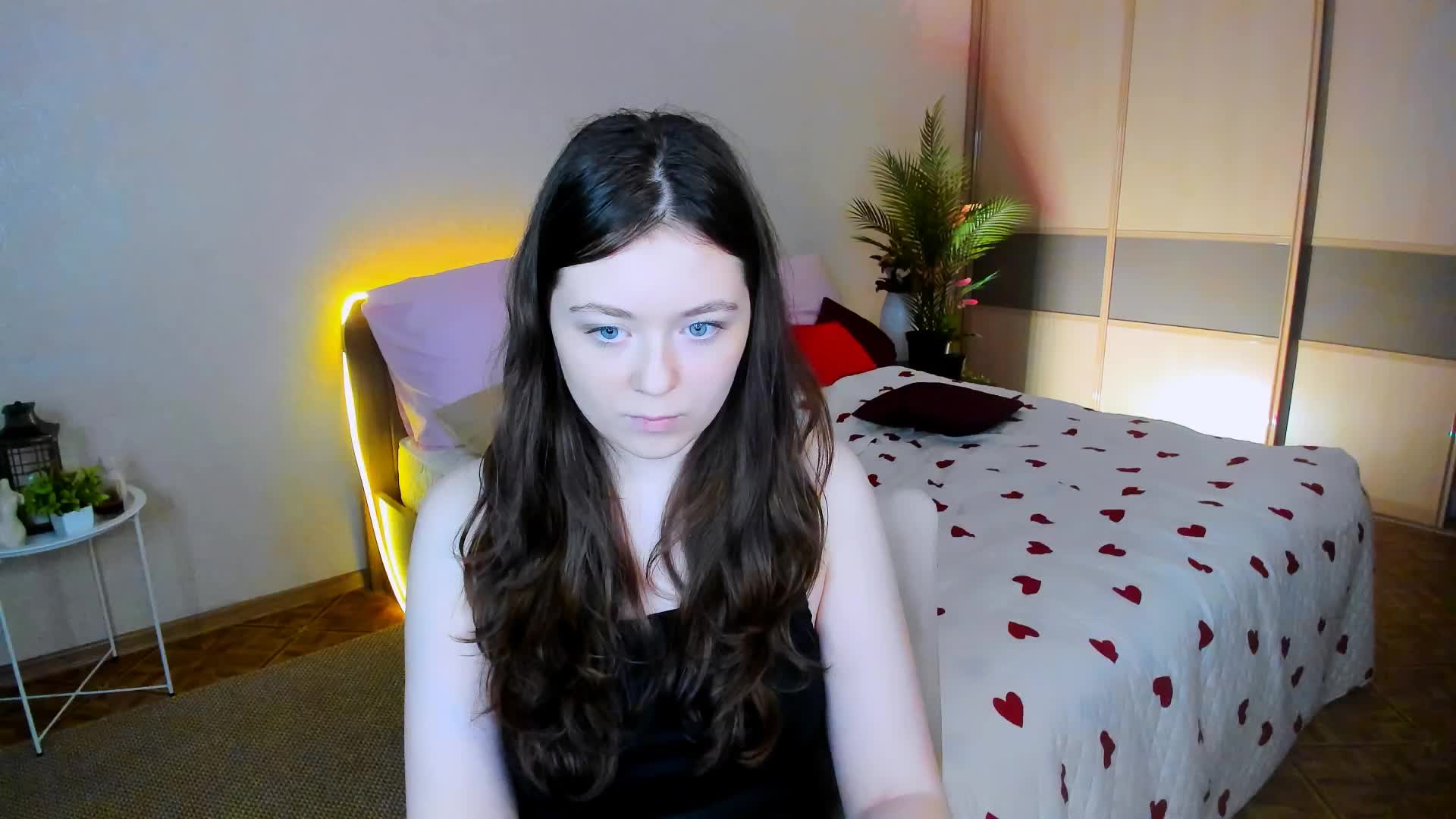 AlluringLookk Adult Chat June 15, 2026