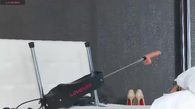 hefner_girl Adult Chat June 15, 2026